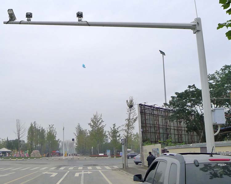 山西監(jiān)控桿立桿 山西監(jiān)控桿立桿